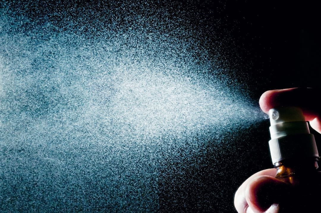 Impregnáló spray használata gyerekcipőhöz: mikor, hogyan és miért érdemes alkalmazni?